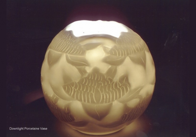 porcelain-waratah-vase